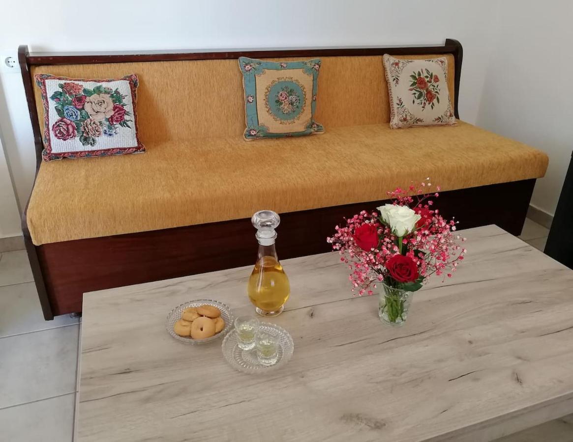 Вилла Tranquility House Livadia  Экстерьер фото